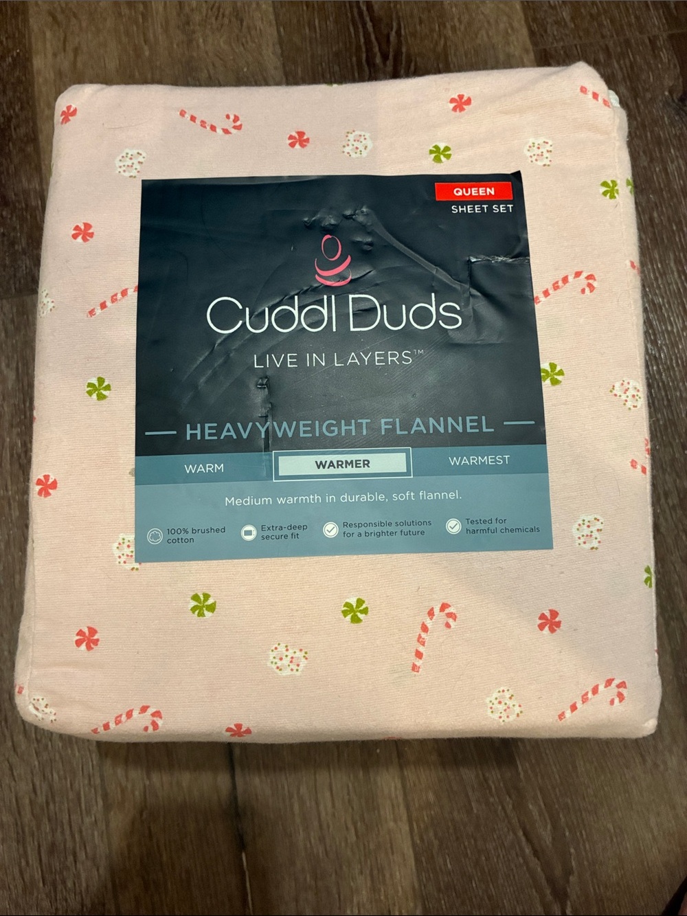 Cuddl Duds Live in Layers Heavyweight Flannel Sheet Set Queen Pink Holiday Candy